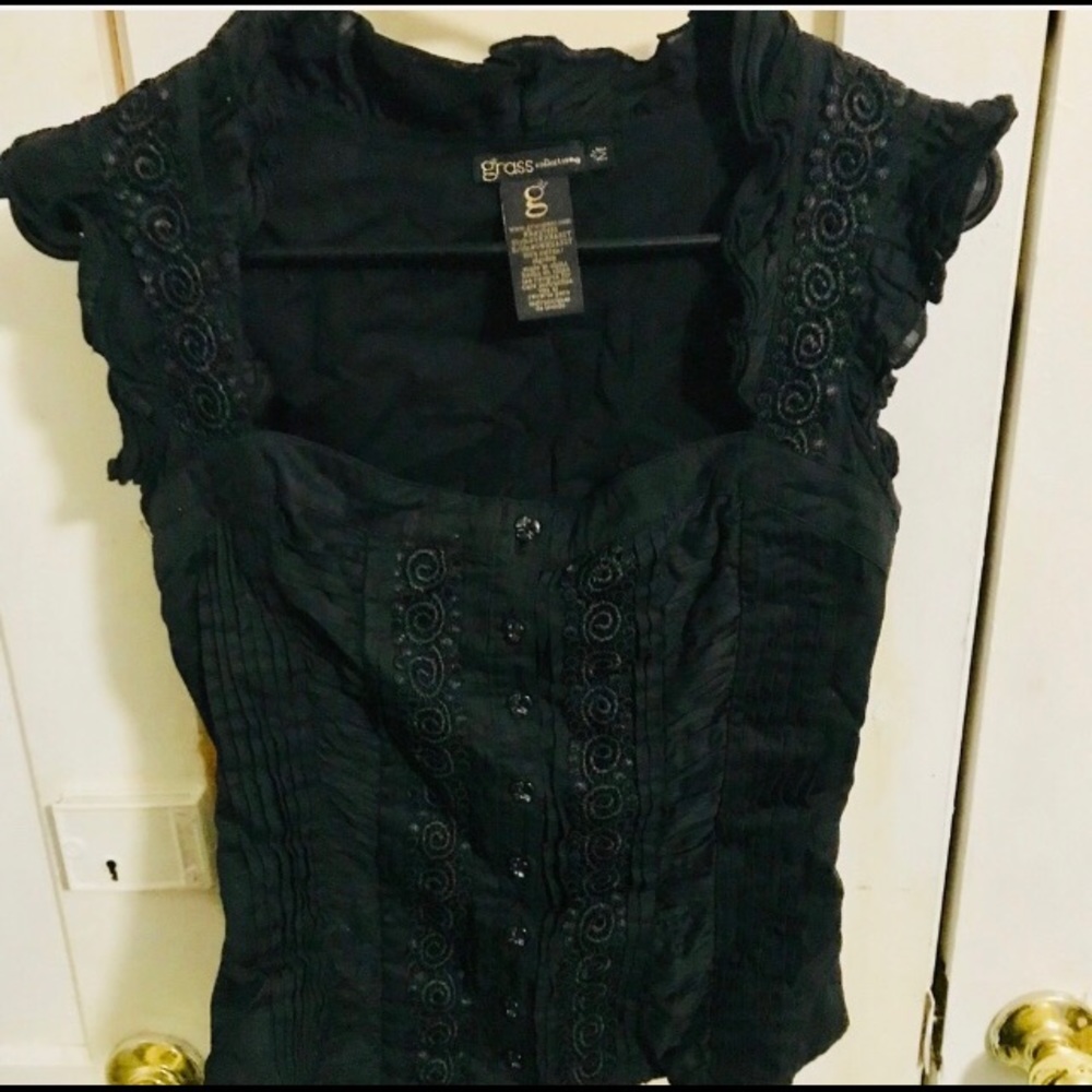 Sale ❤️❤️❤️ price! Cap sleeve corset type shirt